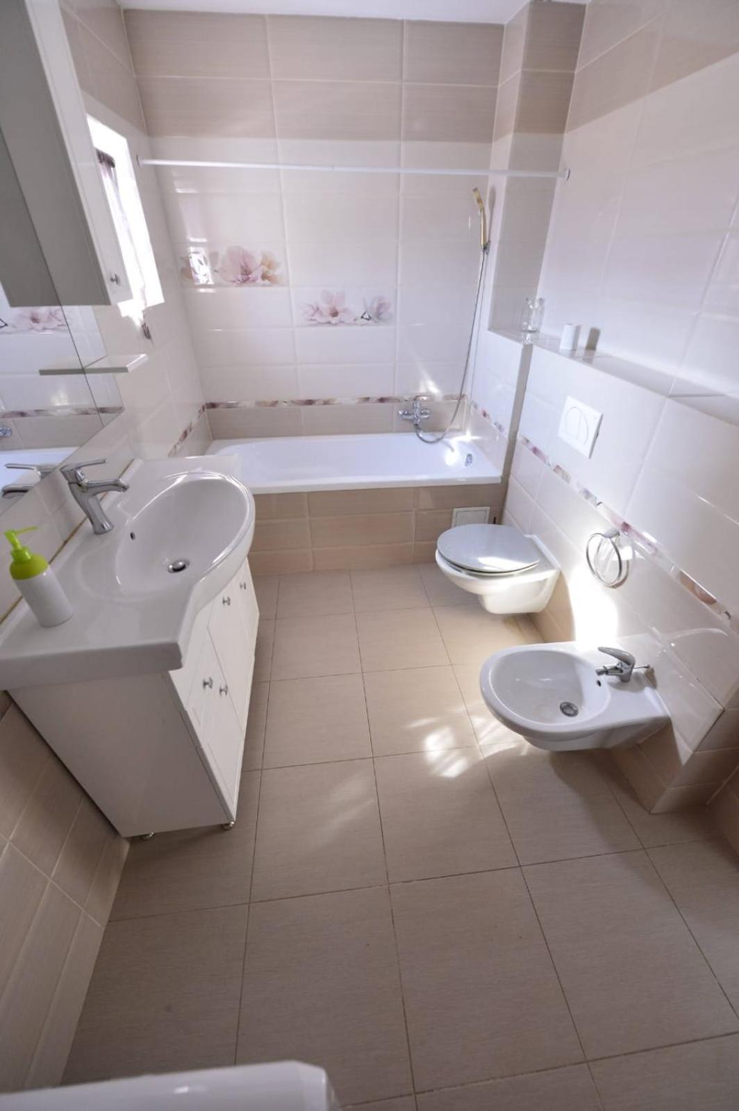 Apartament Apartament Astra Bn70 Braszów Zewnętrze zdjęcie